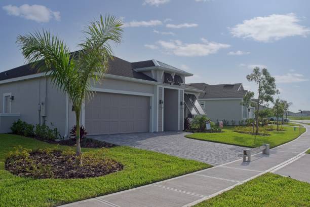  Tamiami, FL Driveway Pavers Pros